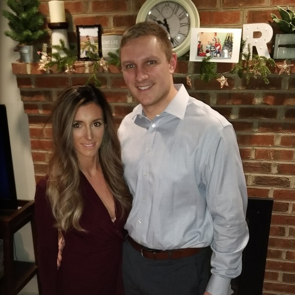 Meet your Posher, Becca - Picture 1 of 1